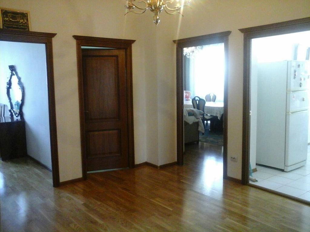 Apartamento Kaldyakova Astaná Habitación foto